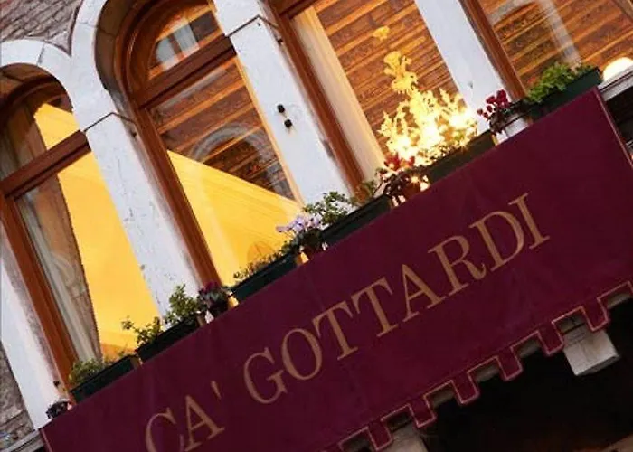 Oda ve Kahvaltı Ca' Gottardi 3*