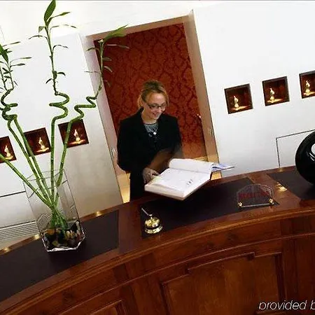 卡高塔迪酒店 3*